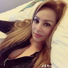 Carmen, 57 años